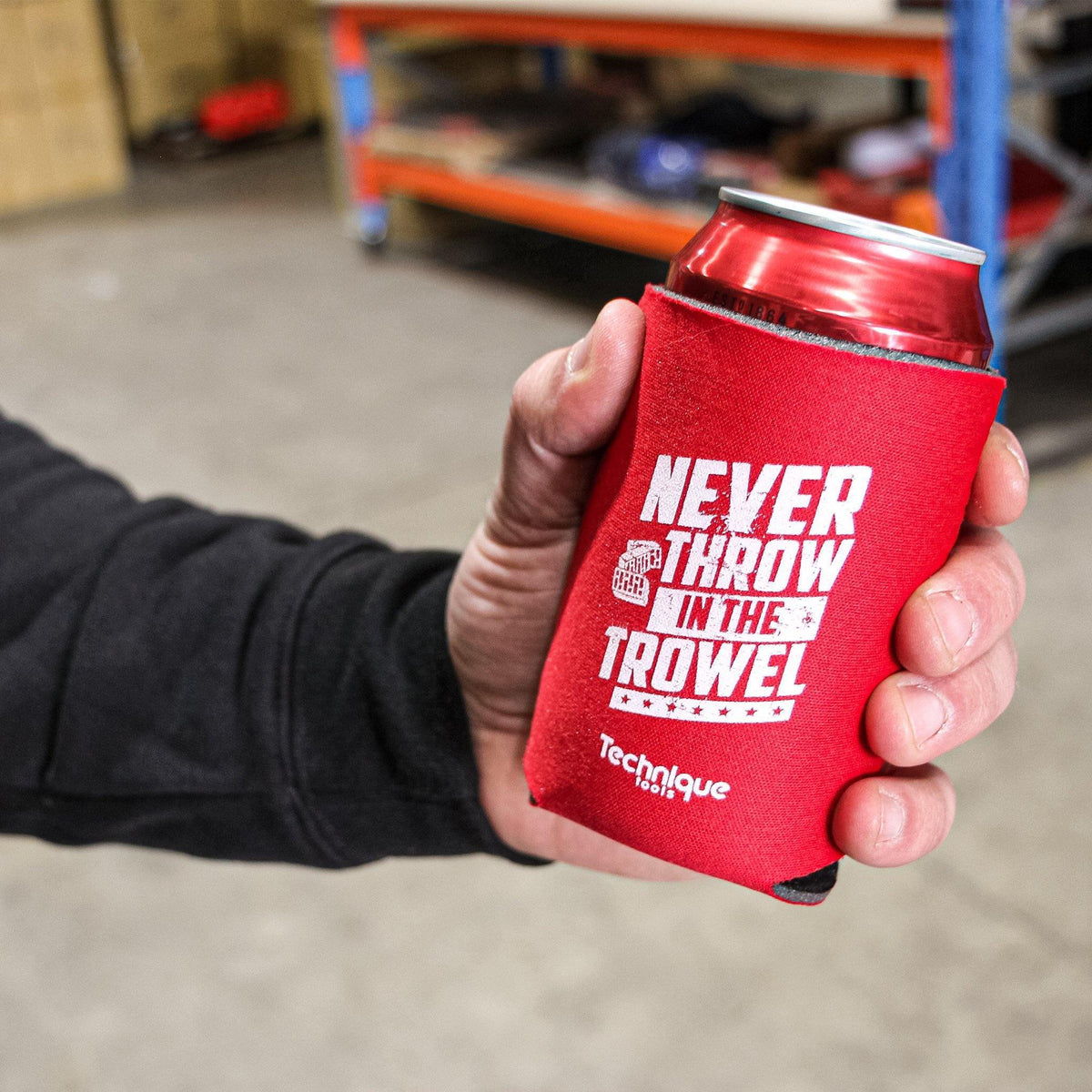 » Stubby Holder - Never Throw In The Trowel (100% off)